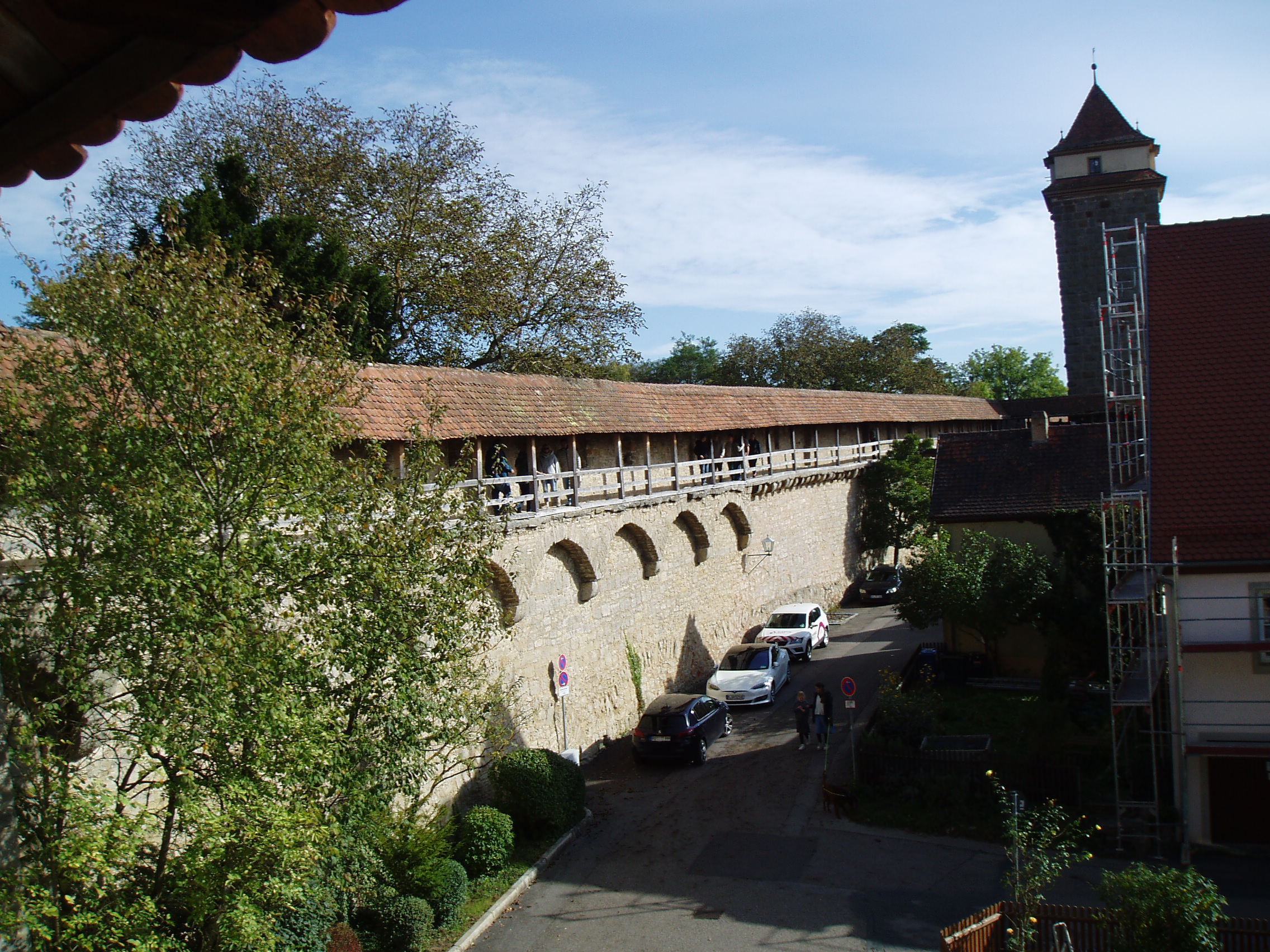 Rothenburg-Wehrgang.JPG