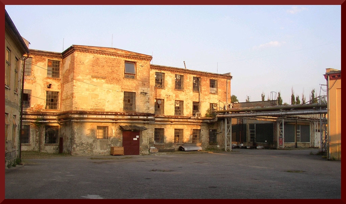 Schindlers factory Brnenec CZ 2004b