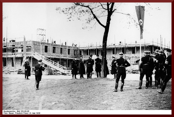Bundesarchiv, Bild 152-08-05   CC-BY-SA