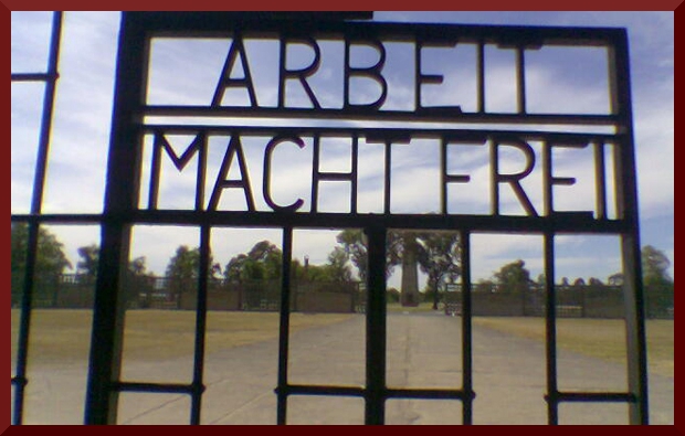 Poort KZ-Sachsenhausen