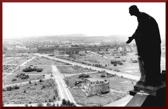 Bundesarchiv Bild 183-U0816-0010