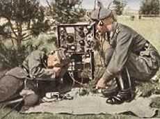 Bild 108 Funkstation in vorderster Linie