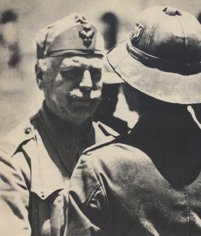 36 Buch Esebeck Helden der Wüste 43