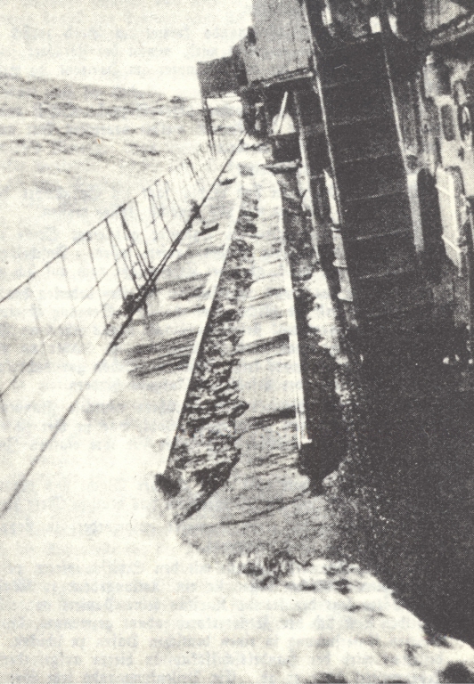 Zerstörer in schwerer See 001 Forenbildarchiv