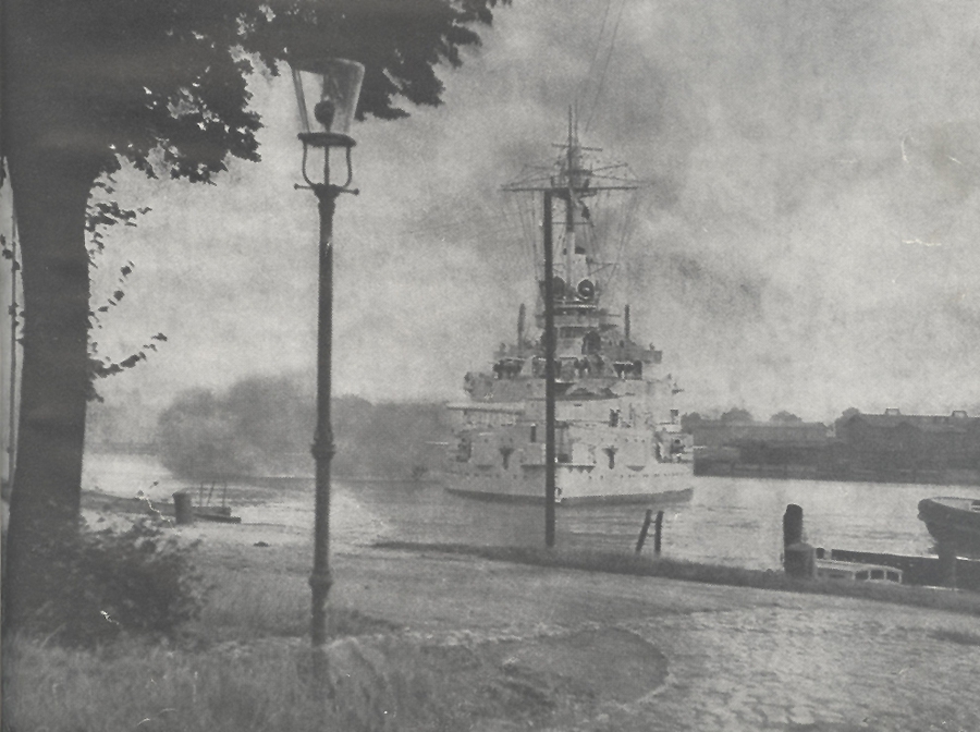 Beschießung Westerplatte 001 forenbildarchiv