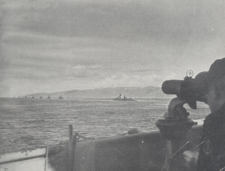 Flottenverband läuft zur Fernaufklärung aus 001 forenbildarchiv