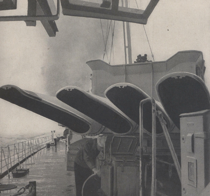38 Torpedorohre Forenbildarchiv