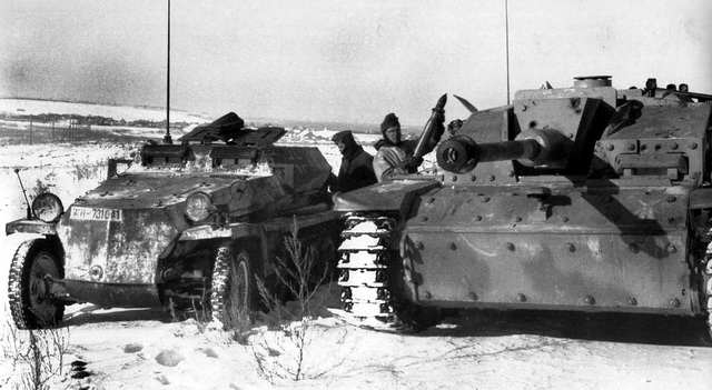35 Archiv History Facts