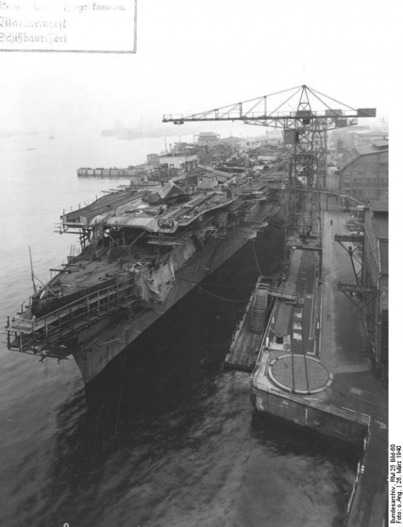 Bundesarchiv RM 25 Bild-60, Flugzeugträger 'Graf Zeppelin', Bau